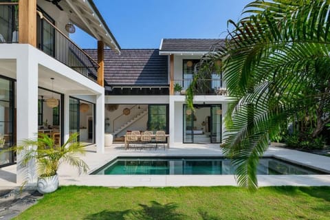 Garden, Swimming pool