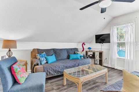 Just Beachy Spartanburg House in Carolina Beach