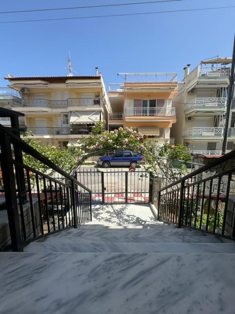 Flogita Family Maisonette - Perfect Hospitality House in Halkidiki