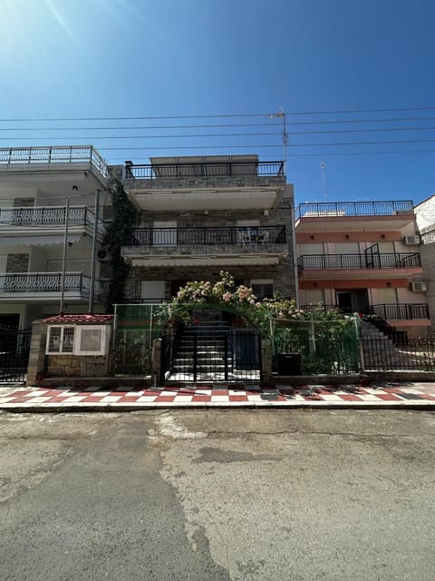 Flogita Family Maisonette - Perfect Hospitality House in Halkidiki