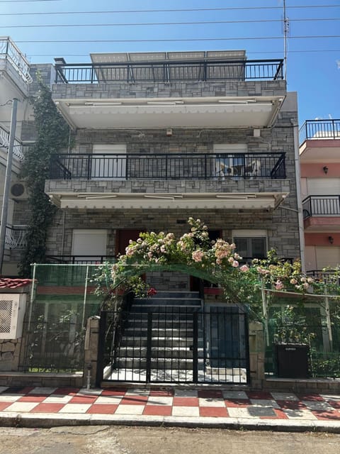 Flogita Family Maisonette - Perfect Hospitality House in Halkidiki
