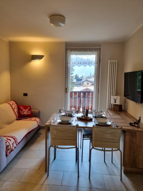 Appartamento in Champoluc- Centro Apartment in Champoluc