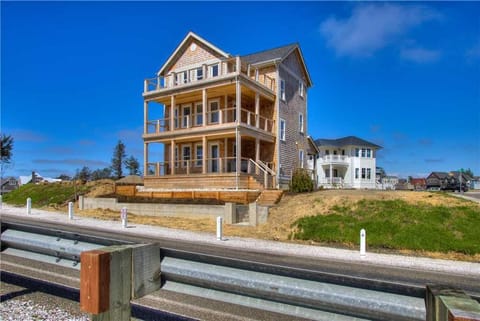 Property building, Natural landscape