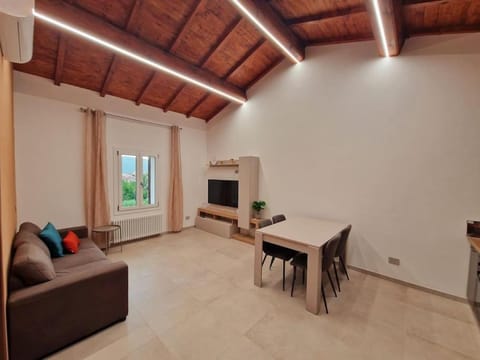 Appartamento Ombra Apartment in Emilia-Romagna