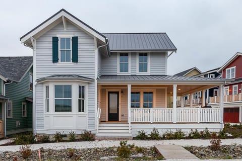 Property building, Day, Neighbourhood, Street view