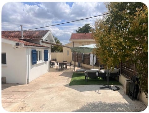Garden, Garden view