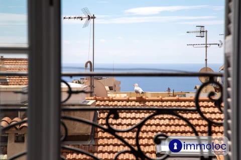 apartment in the heart of Beausoleil Apartment in Avenue du Carnier