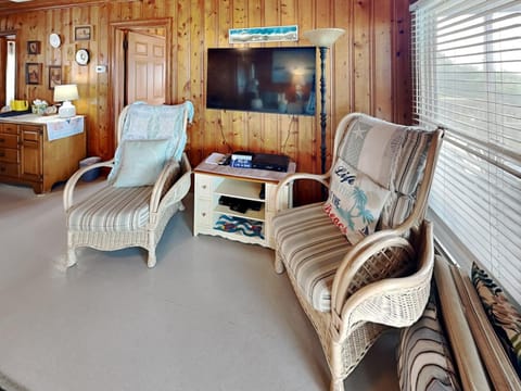 Pana-Sea-A House in Topsail Beach