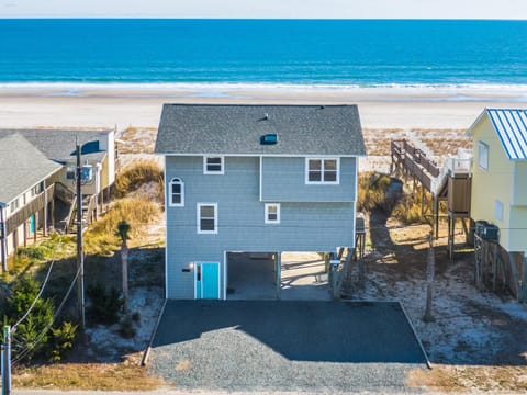 Paradise Palms House in Topsail Beach