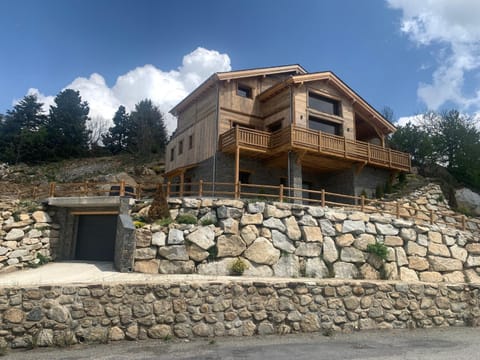 Property building, Parking