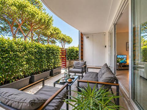 Property building, Balcony/Terrace, Balcony/Terrace, Breakfast, Sunrise