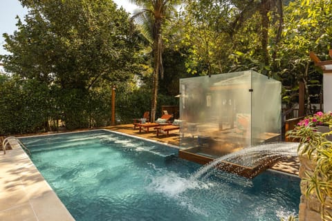 Sauna, Swimming pool