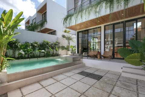 Property building, Patio, Day, Garden, Garden view, Pool view, Swimming pool