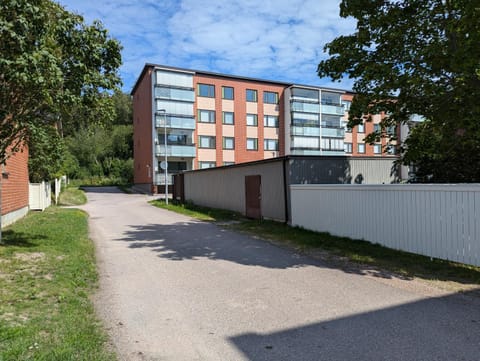 Property building, Day, Neighbourhood, Street view