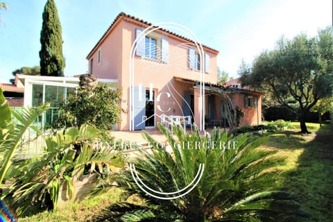 Property building, Garden view