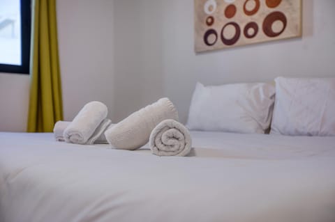 Budget Friendly apartment in Central Swieqi - 10 minutes walk to Paceville & the beach Apartment in Saint Julians