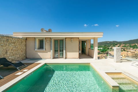 Villa Chia Dream - Blue Retreat Villa in Chia