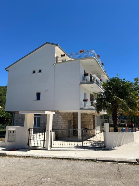 Apartmani Nika Bed and Breakfast in Neum