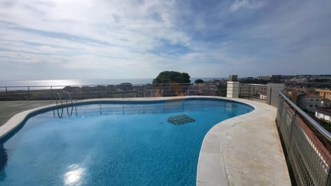 Natural landscape, Pool view, Sea view, Swimming pool
