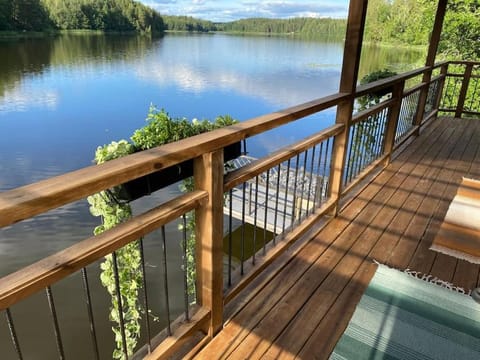 Patio, Day, View (from property/room), Balcony/Terrace, Lake view