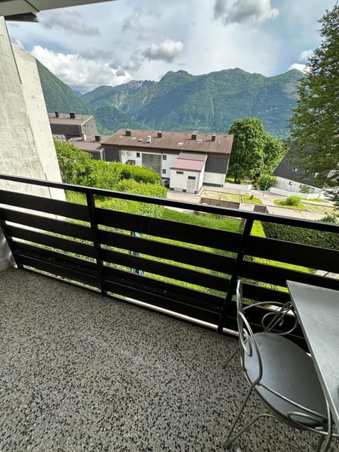 Day, Natural landscape, Balcony/Terrace, Mountain view