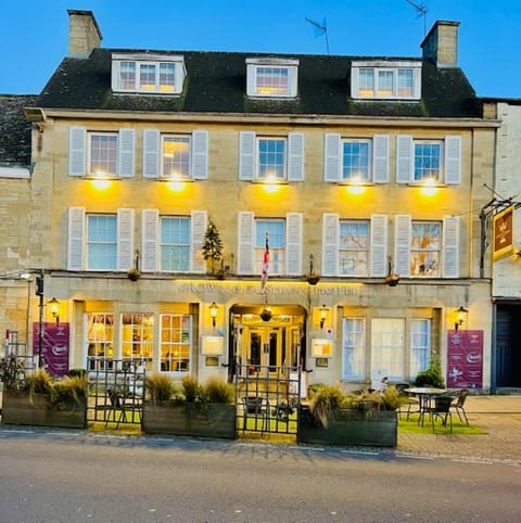 Crown & Cushion Hotel Hotel in Chipping Norton