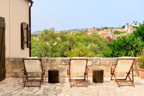 Patio, Natural landscape, Balcony/Terrace, sunbed