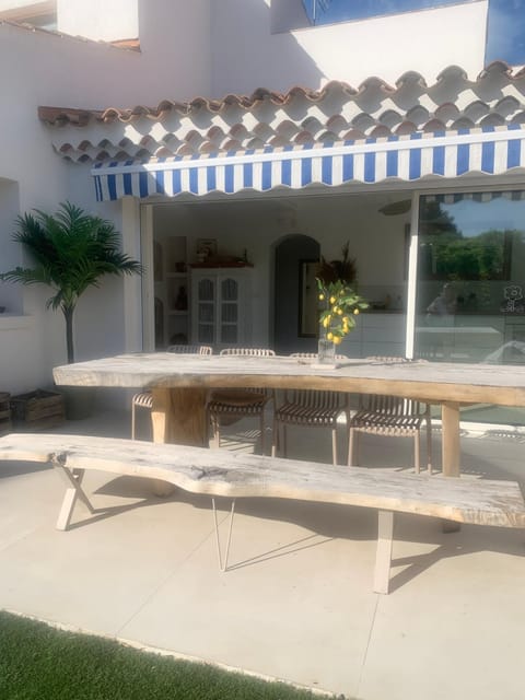 Patio, Balcony/Terrace