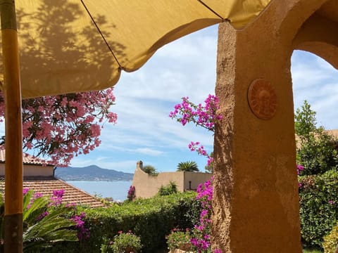 Day, Natural landscape, Garden, Garden view, Sea view