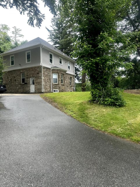 Property building, Natural landscape, Street view