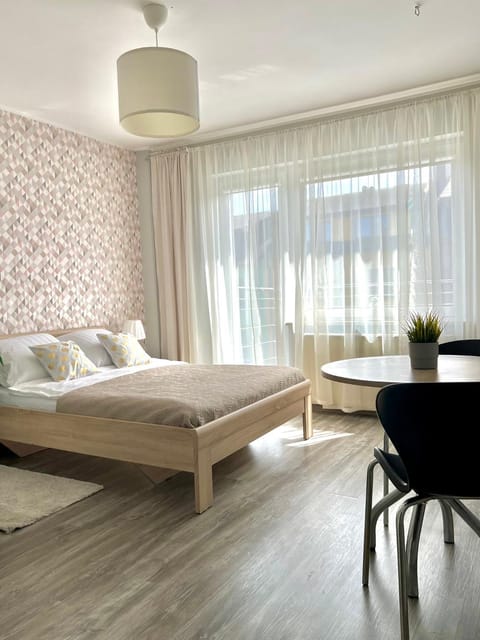 Bed, Balcony/Terrace, Photo of the whole room