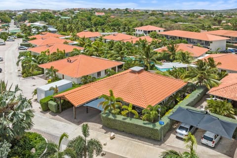 Property building, Neighbourhood, Location, Parking