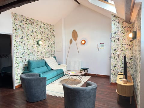 Le Loft - Palm Strings tout confort 6personnes Apartment in Auvergne-Rhône-Alpes