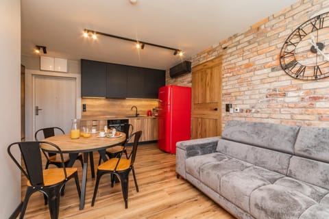 Kitchen or kitchenette, Living room, Seating area, Dining area, oven, air conditioner