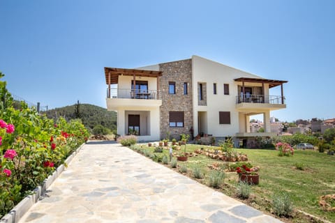 Property building, Natural landscape, Garden view, Inner courtyard view