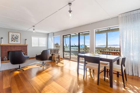 Balcony/Terrace, Living room, Dining area