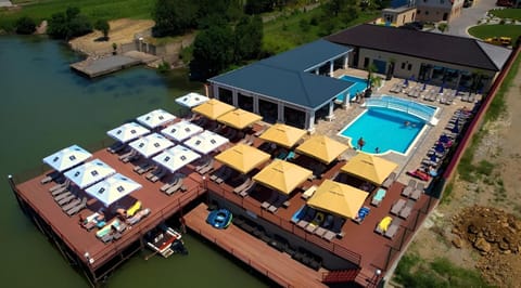Day, Natural landscape, Bird's eye view, Swimming pool, sunbed