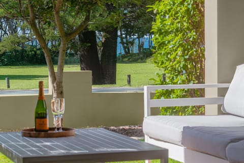 Patio, Sea view