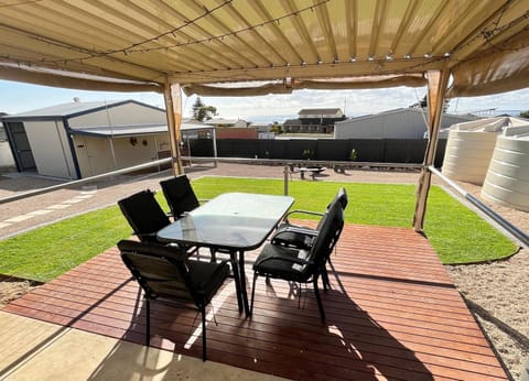 Patio, Garden view