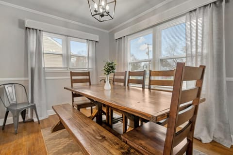 Spacious 4BR Home with Cozy Vibes in Louisville House in Shively