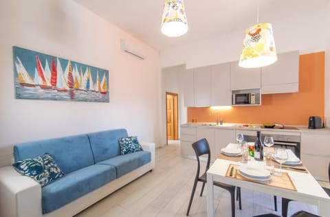 Piombino Apartments Casa De Amicis Apartment in Piombino