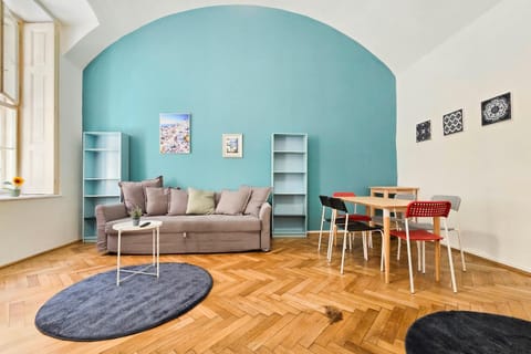 Day, Living room, Seating area, Dining area