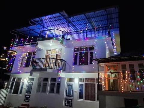 Property building, Night