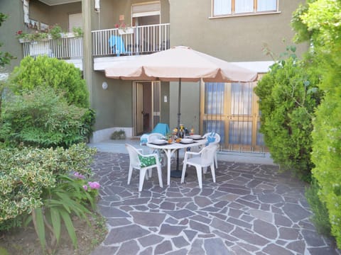 Villetta Giulietta-casa con giardino e parcheggio House in Grado