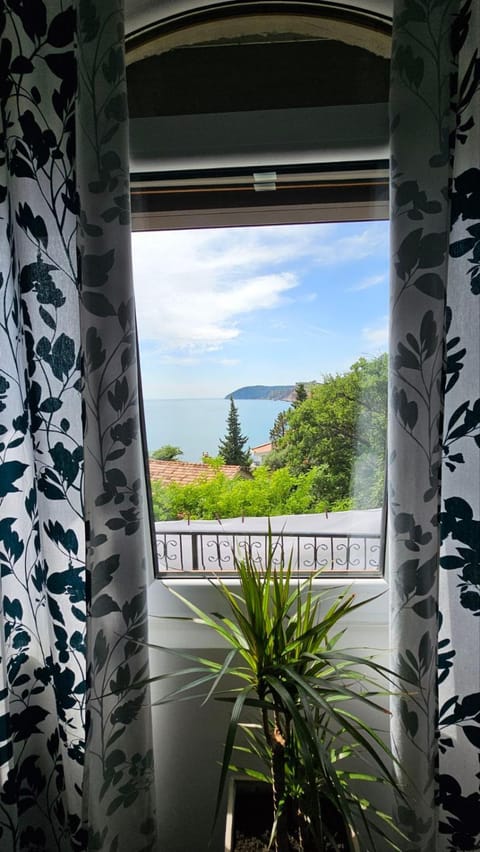 Day, Natural landscape, View (from property/room), Balcony/Terrace, Sea view
