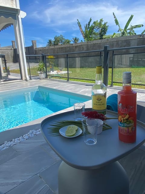 Garden view, Pool view, Swimming pool