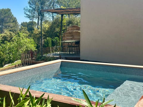 Maisonette Sainte Victoire House in French Riviera