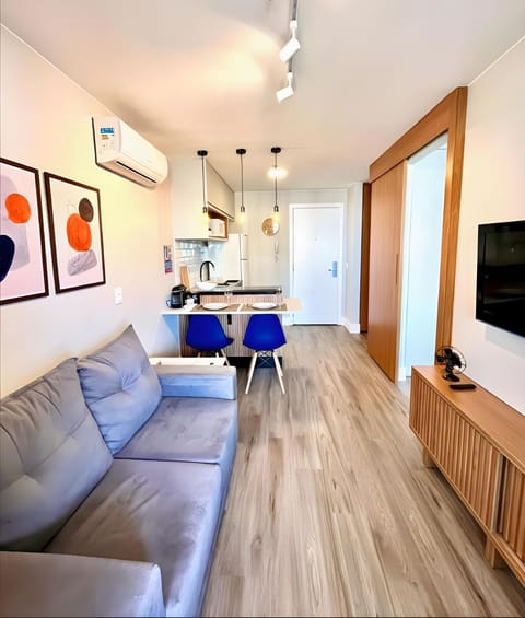 Living room, Seating area, kitchen