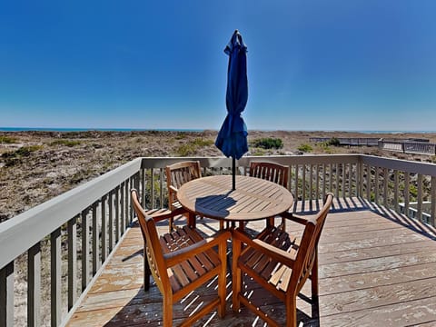 Patio, Natural landscape, Balcony/Terrace, Seating area, Dining area, Sea view