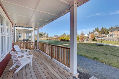 Property building, Patio, Spring, Day, View (from property/room), Balcony/Terrace